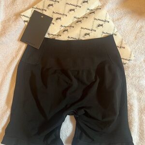 Alphalete Women’s Amplify Black High-Waist Seamless Shorts